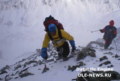 Двое украинских альпинистов погибли при восхождении в горах Северной Осетии