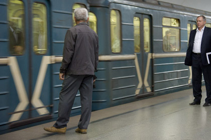 На фиолетовой ветке московского метро сломался поезд