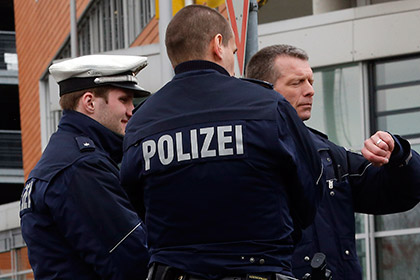 Немецких полицейских уличили в шпионаже за коллегой