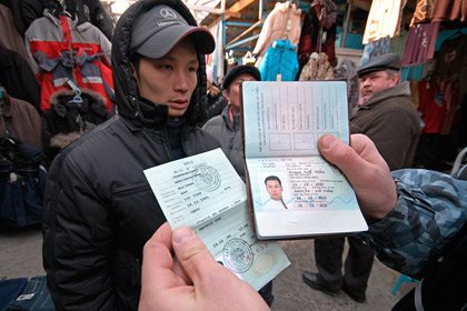 Правительство упростит выдачу российских виз