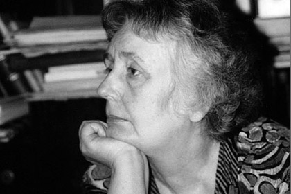 Умерла поэт Ры Никонова