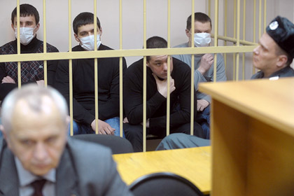 В Петербурге шестерых бывших полицейских осудили за пытки