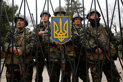 Власти Крыма сообщили о переходе 5 тысяч военных «на сторону народа»