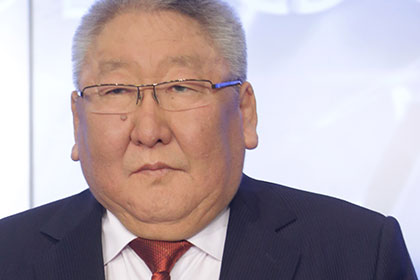 Глава Якутии ушел в отставку и будет избираться на новый срок