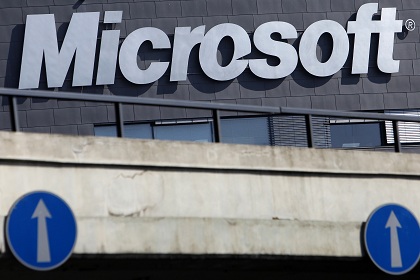 Квартальная прибыль Microsoft упала, но оказалась выше прогнозов