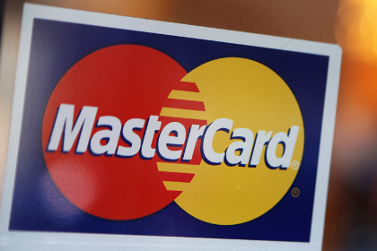 MasterCard отказал в обслуживании двум российским банкам