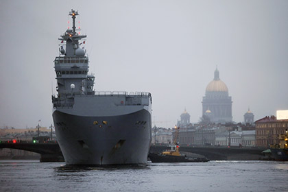 Россия пригрозила Франции серьезными штрафами за отказ от поставки «Мистралей»