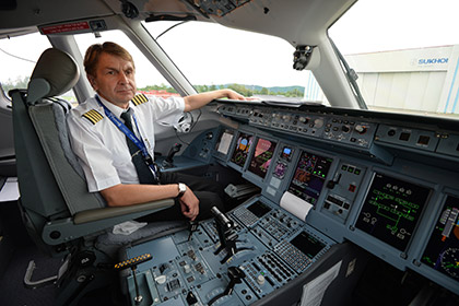 Российским авиакомпаниям разрешили брать на работу иностранных пилотов