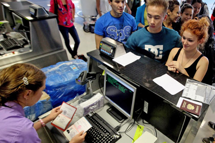 Турцию попросили отменить новые требования к паспортам россиян