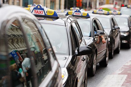 В Брюсселе запретили американское такси