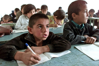 В таджикских школах предложили ввести уроки для гастарбайтеров