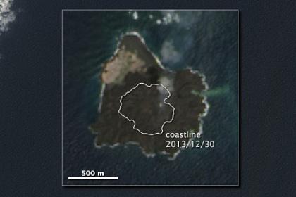 В Японии ученые наблюдали слияние двух вулканических островов
