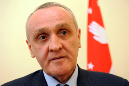 Анкваб счел незаконным возложение на Бганбу обязанностей президента Абхазии
