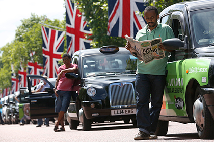 Лондонские таксисты взбунтовались против мобильного приложения
