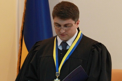 Посадивший за решетку Тимошенко судья объявлен в розыск