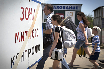 Украинские пограничники передумали оставаться в России