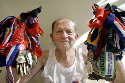69-летний американец пробежал рекордные 239 марафонов за год