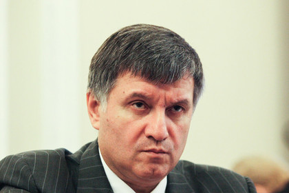Аваков пообещал назначить в Донбассе военных комендантов