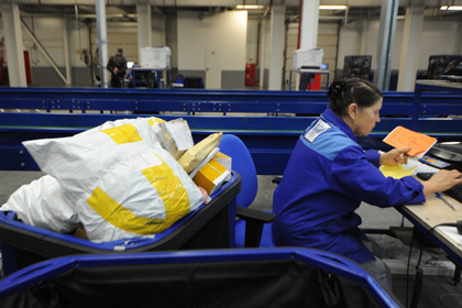 eBay и «Почта России» договорились об ускоренной доставке товаров из Китая