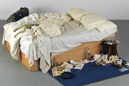 Инсталляция «Моя кровать» продана за 4 миллиона долларов