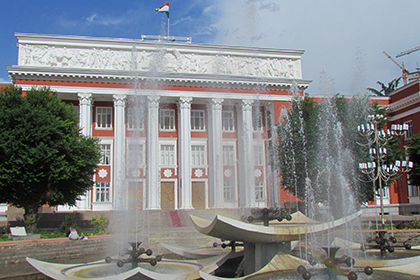 Кандидатов в депутаты парламента Таджикистана проверят на знание госязыка