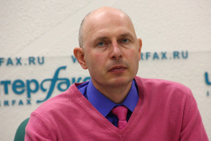Умер политический корреспондент Андрей Карплюк