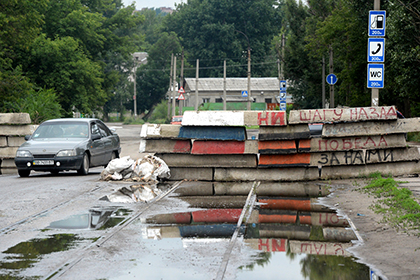 В Луганске под обстрел попала маршрутка