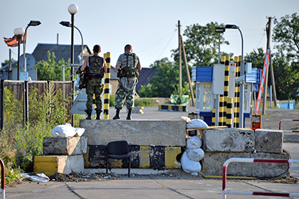 В районе российского КПП Куйбышево разорвались украинские снаряды