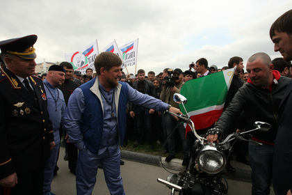 Кадырова приняли в байкеры