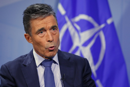 НАТО подумает о размещении новых баз у границ России