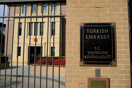 Посольство Турции в Москве обстреляли из охотничьего ружья