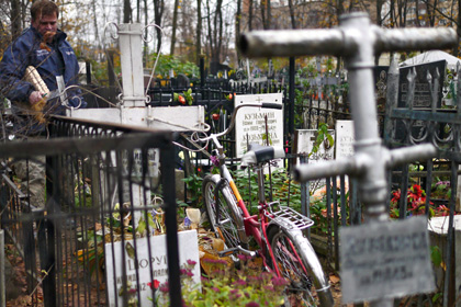 При реконструкции Ваганьковского кладбища похитили 14 миллионов рублей