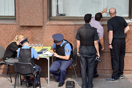 Сотрудники ЧОП начали патрулировать Киев вместе с милицией