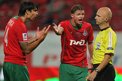 Три футболиста основного состава «Локомотива» продлили контракты с командой