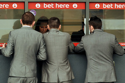 Британские политики обвинили букмекеров в пропаганде азартных игр