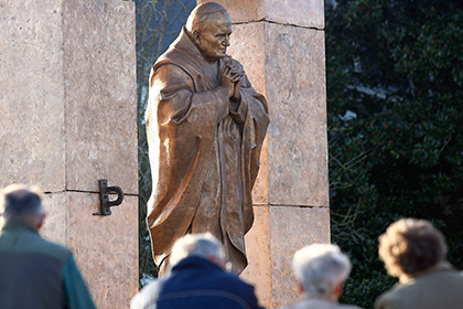 В Париже установят памятник Иоанну Павлу II работы Церетели