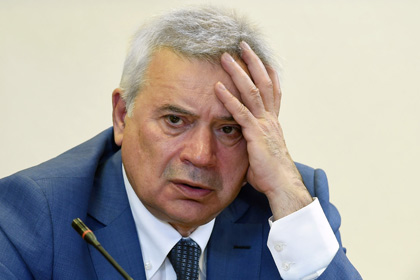 Алекперов предложил заморозить тарифы РЖД и «Транснефти»