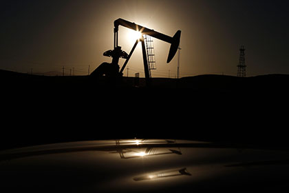 Мировые цены на нефть упали до 80 долларов за баррель
