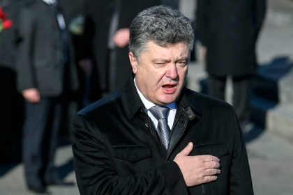 Порошенко освистали в Киеве