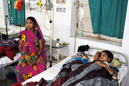 Женщин в Индии стерилизовали ржавыми инструментами