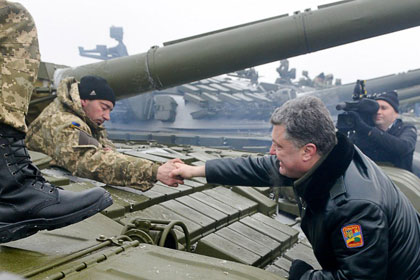 Порошенко признал эффективность перемирия в Донбассе