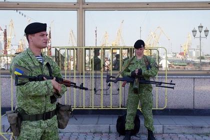 Канада передала Украине 42 контейнера с военным имуществом