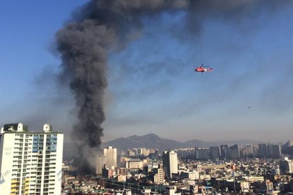 При пожаре в жилом доме в Южной Корее пострадали более 100 человек