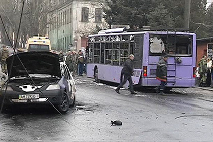 Силовики обвинили ополченцев в обстреле троллейбуса в Донецке