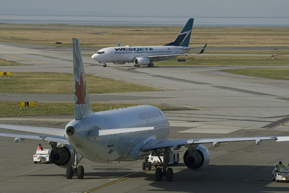 СМИ ошибочно сообщили об угоне самолета канадской WestJet