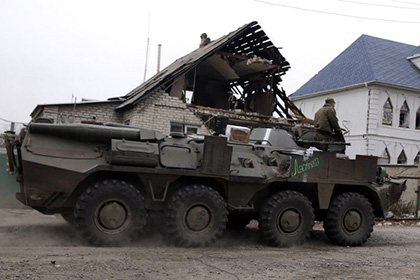 Украинские военные начали покидать село Пески близ донецкого аэропорта