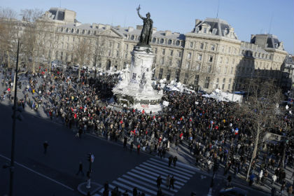 В Париже начался марш единства в память о погибших в терактах