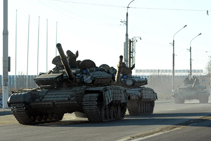 Киев назвал условие отвода тяжелого вооружения