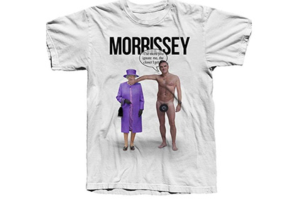 Голый Моррисси с Елизаветой II появился на футболках
