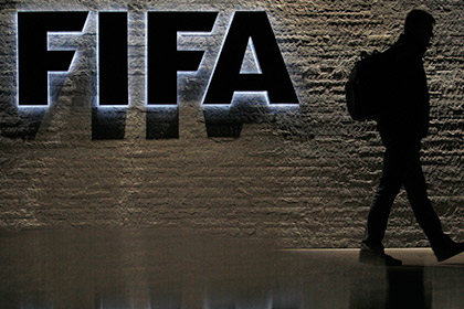 Генпрокурор США назвала сумму полученных ФИФА взяток